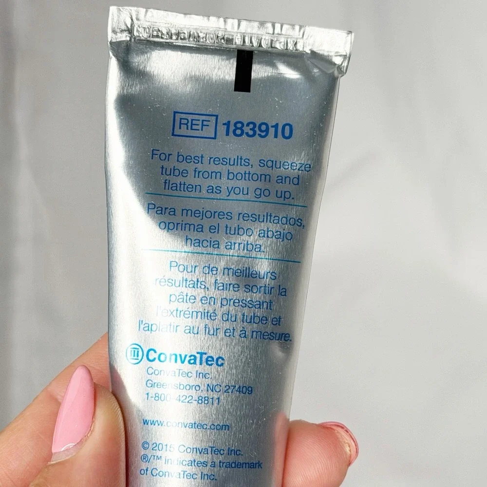 Convatec Stomahesive Paste 183910 2 Oz Tube Ostomy Paste 11-01-2027 and fresher